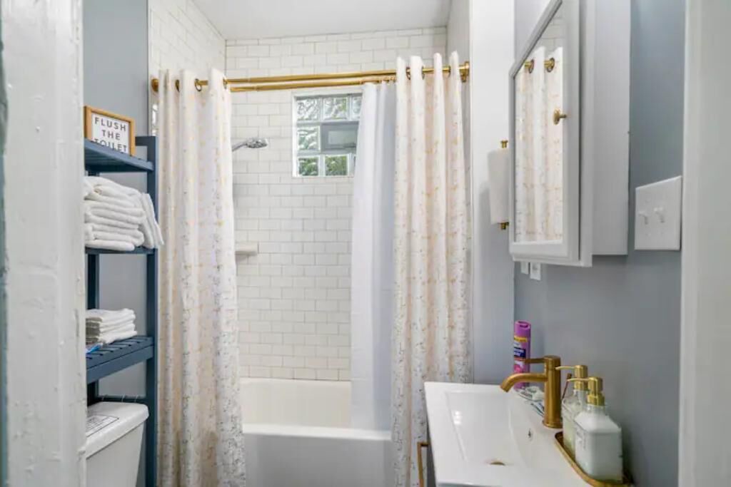 Photo of Bathroom in East Midtown
