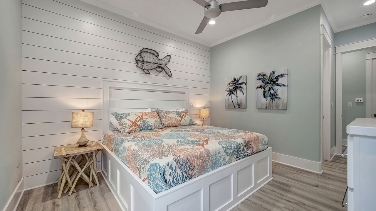 Photo of Bedroom in Crystal Beach