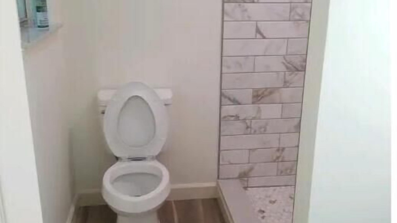 Photo of Bathroom in Ten Mile