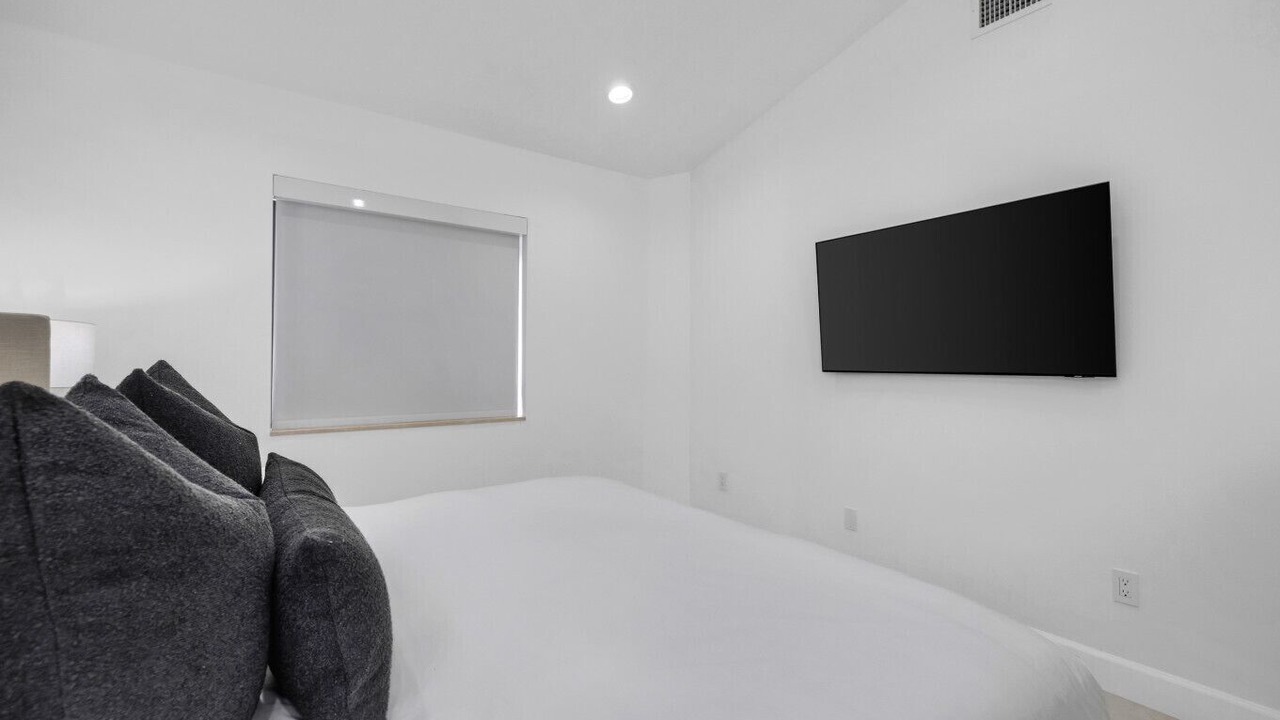 Photo of Bedroom in Sunset
