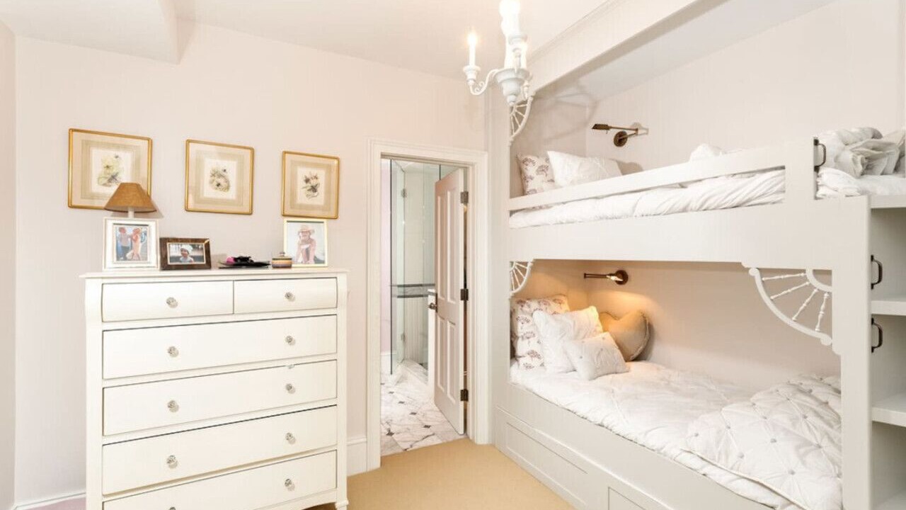 Photo of Bedroom in West End