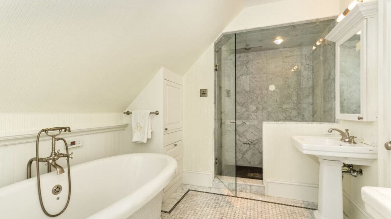 Photo of Bathroom in West End