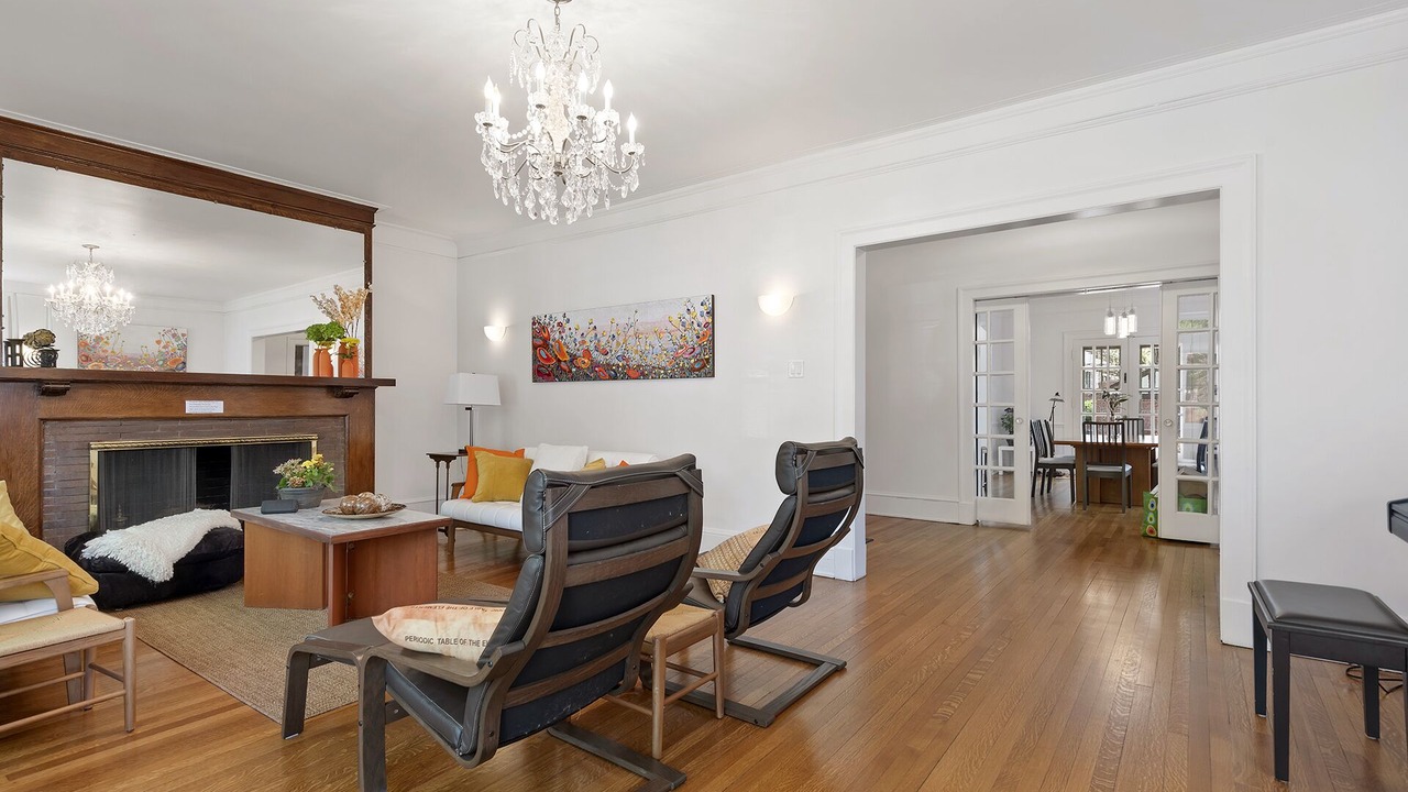 Photo of Livingroom in Hyde Park