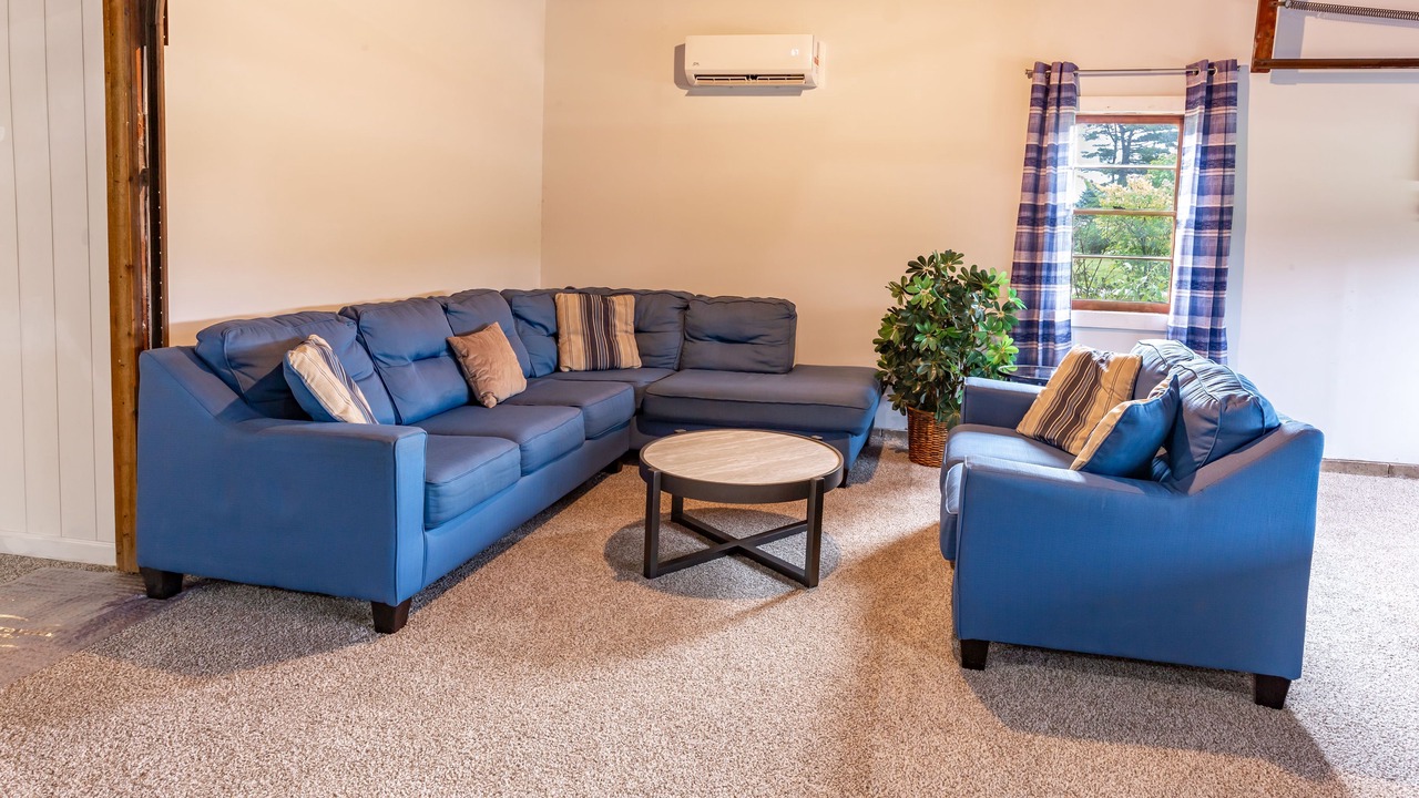 Photo of Livingroom in Bridgman