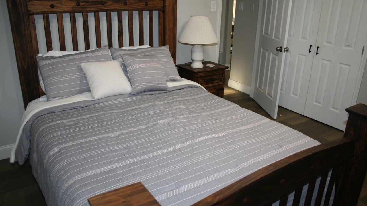 Photo of Bedroom in Cross Mountain