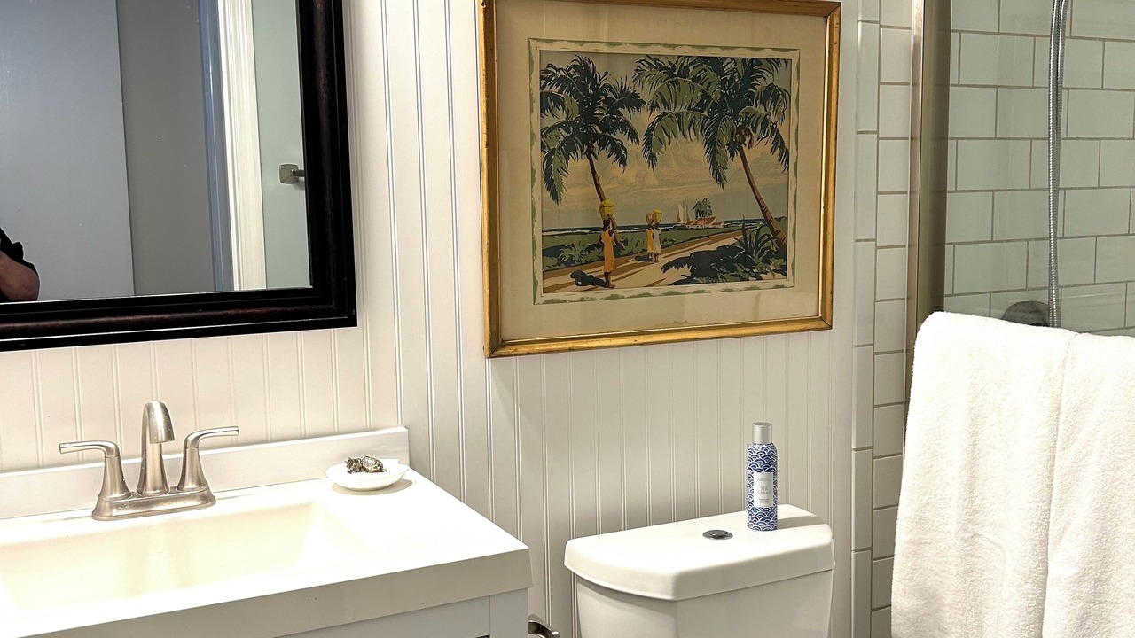 Photo of Bathroom in Demere Park