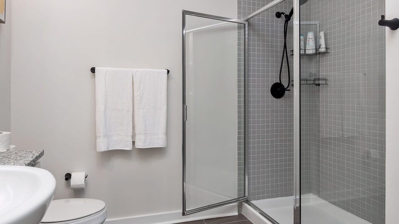 Photo of Bathroom in Second Ward