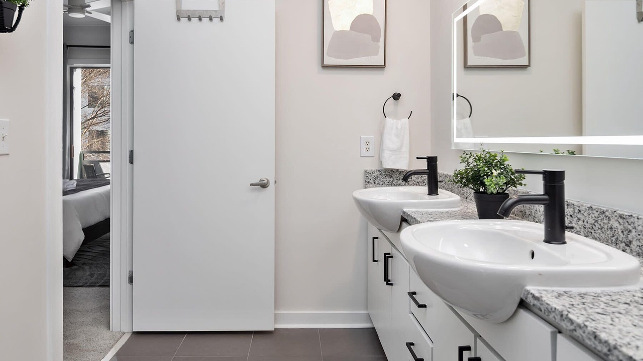 Photo of Bathroom in Second Ward