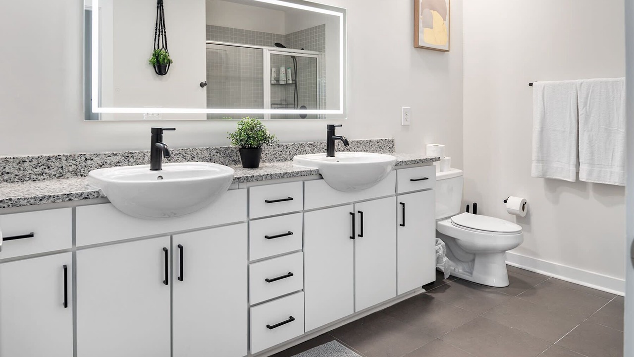 Photo of Bathroom in Second Ward