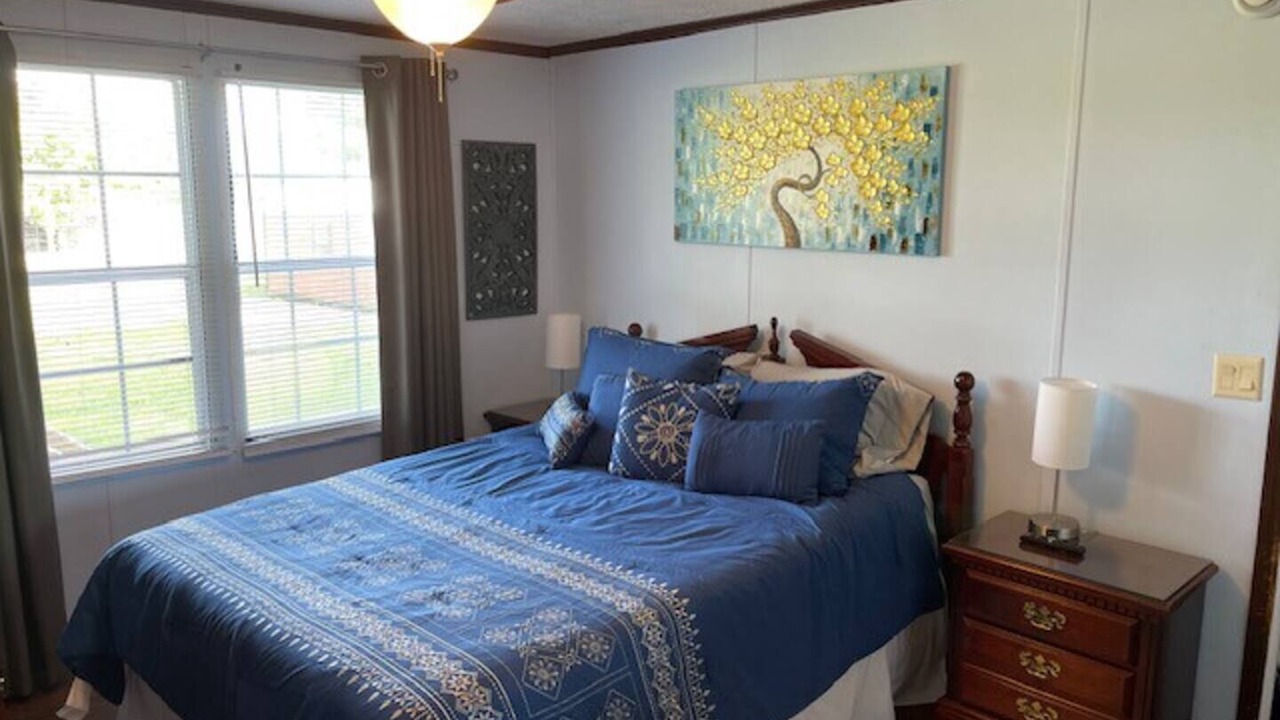 Photo of Bedroom in South Pittsburg