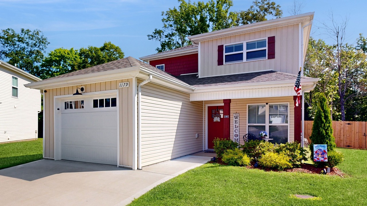 Photo of Outdoor in Clarksville