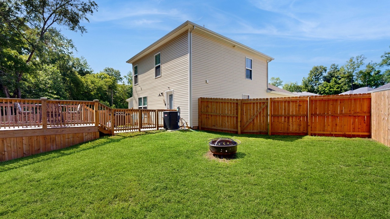 Photo of Outdoor in Clarksville