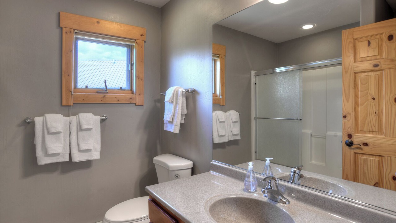 Photo of Bathroom in South Fork