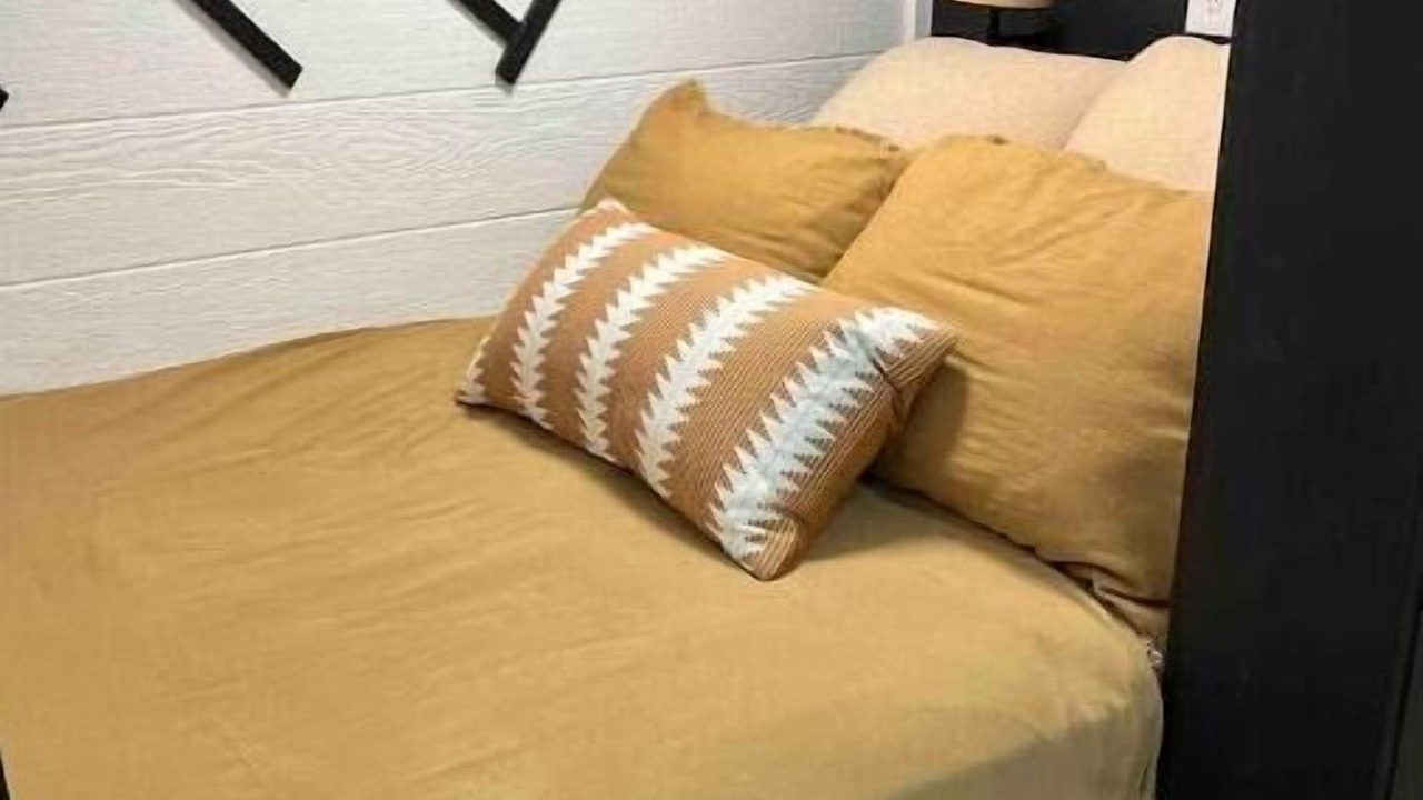Photo of Bedroom in Springfield