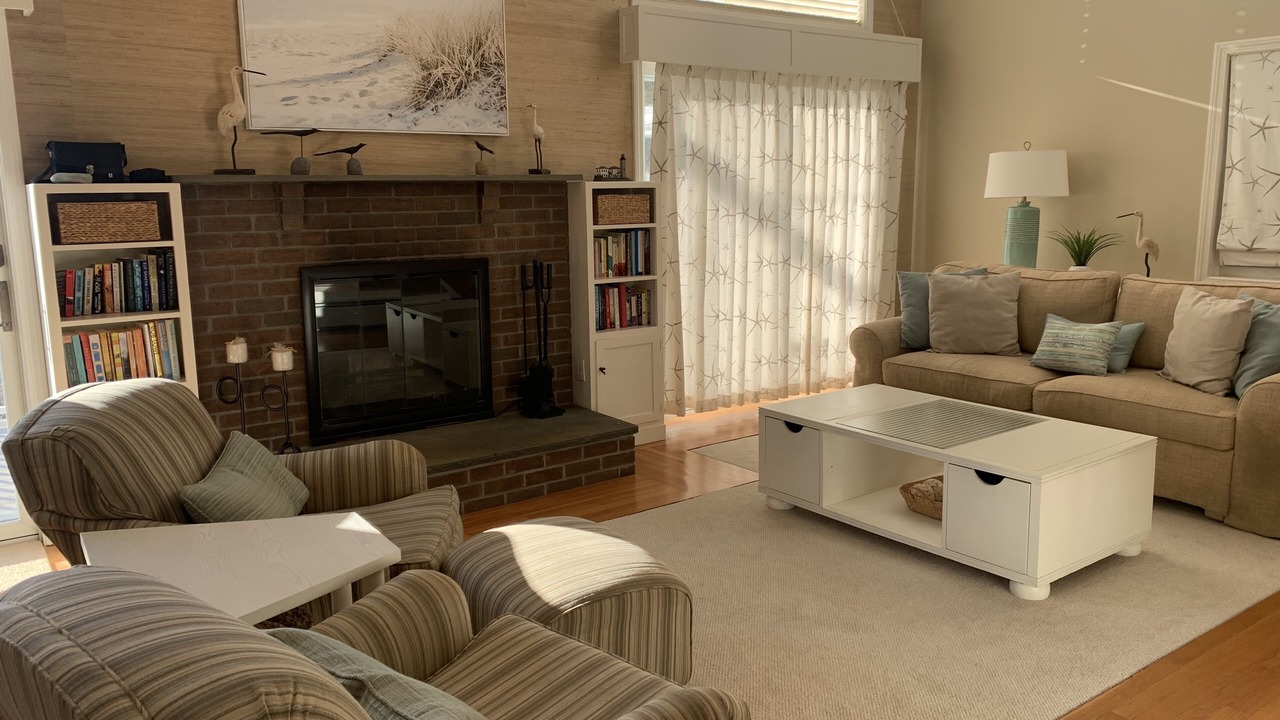 Photo of Livingroom in Bonnet Shores