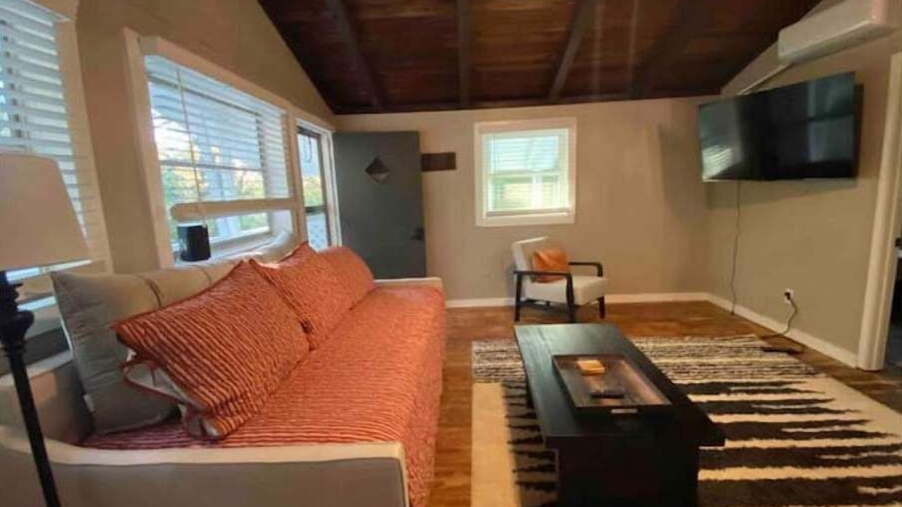 Photo of Livingroom in Lewisburg