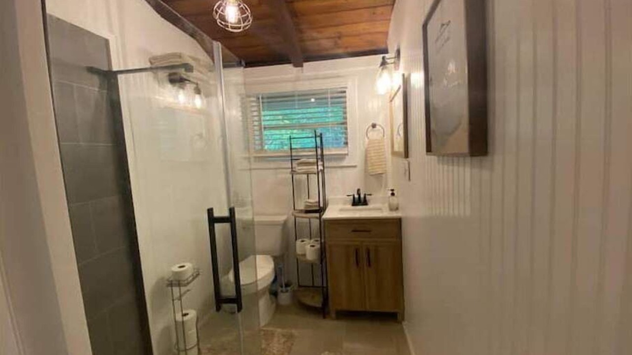 Photo of Bathroom in Lewisburg