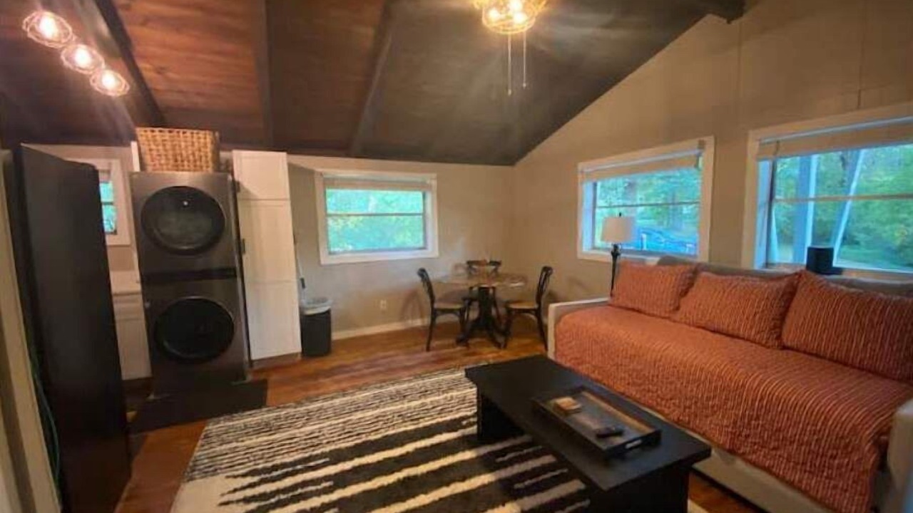 Photo of Livingroom in Lewisburg