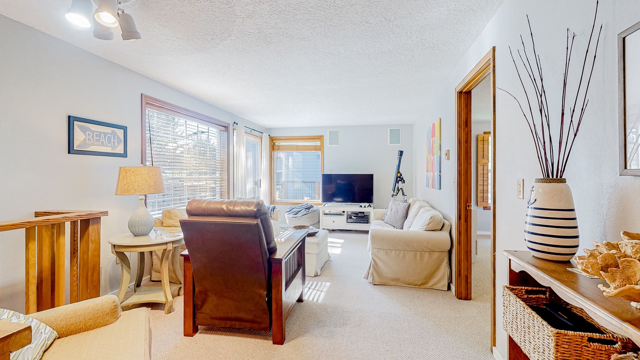 Photo of Livingroom in Neahkahnie Beach