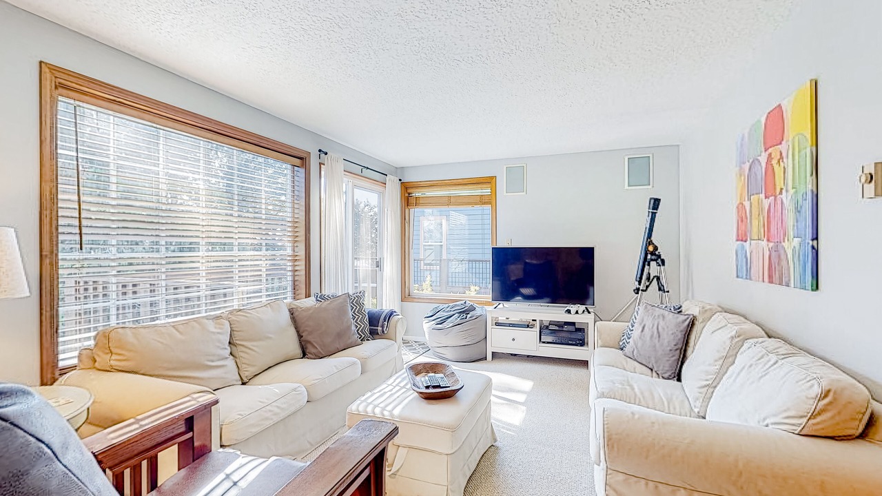 Photo of Livingroom in Neahkahnie Beach