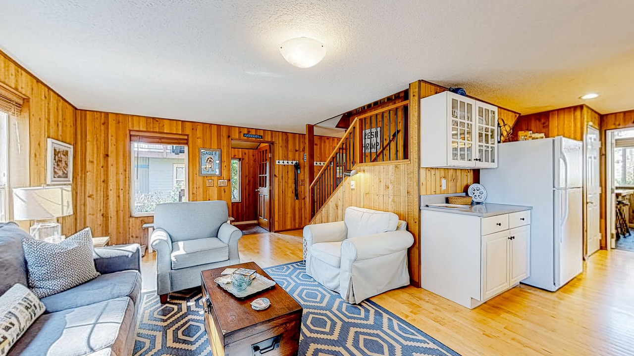 Photo of Livingroom in Neahkahnie Beach