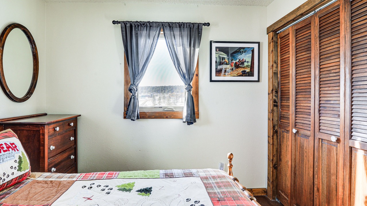 Photo of Bedroom in Pagosa Highlands