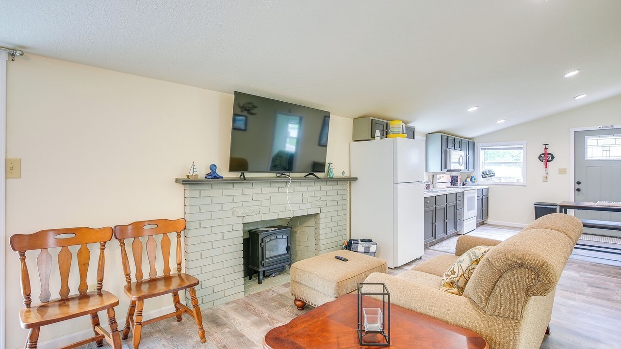 Photo of Livingroom in St. Marys