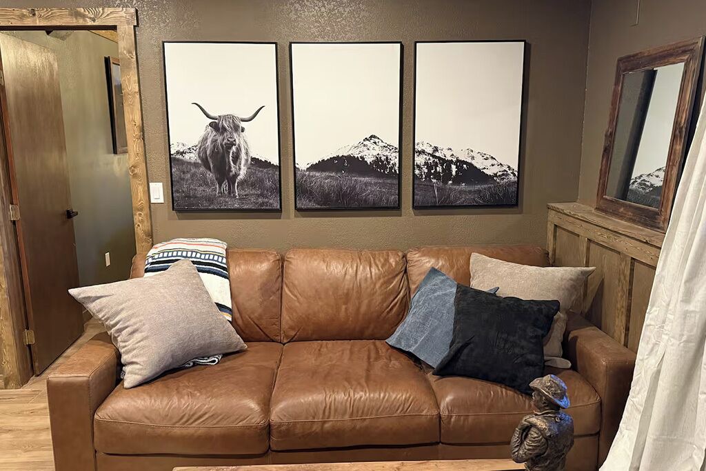 Photo of Livingroom in Grand Lake