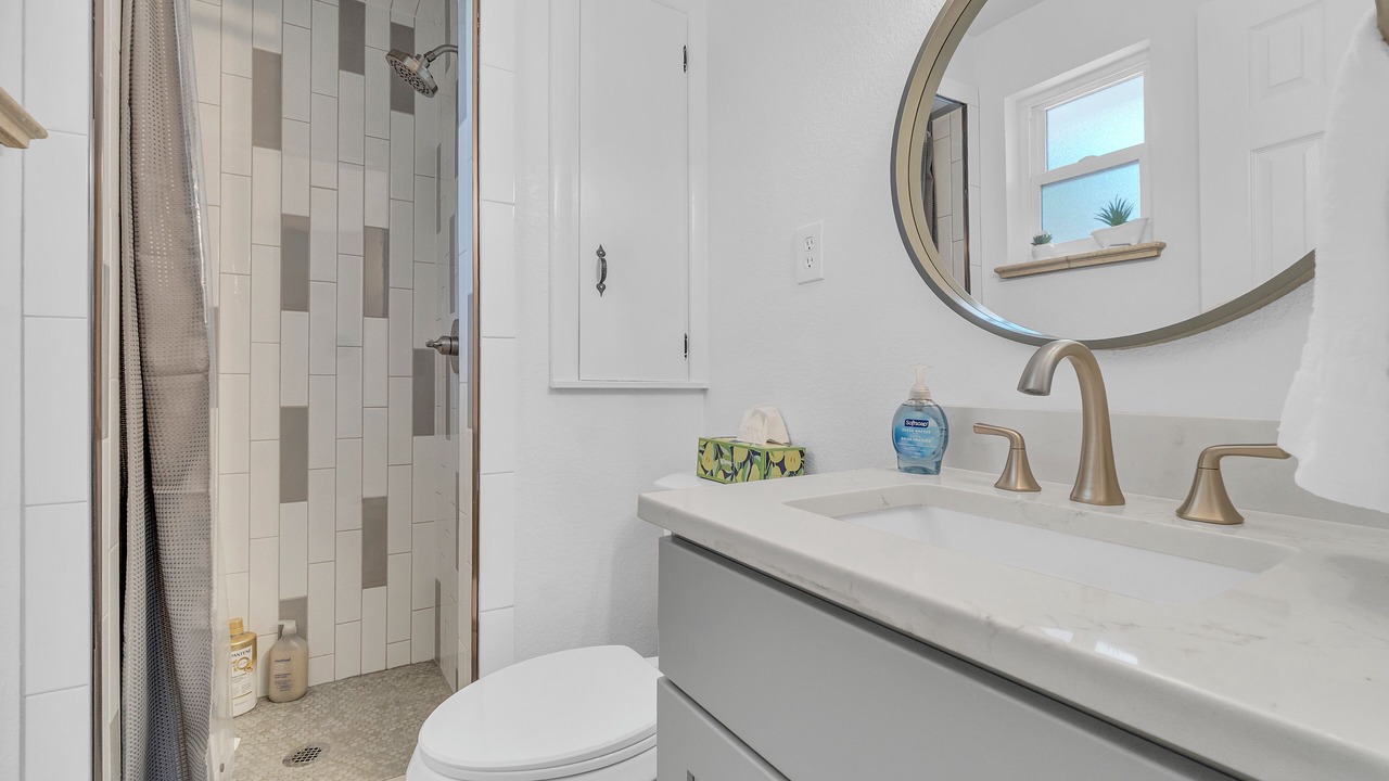 Photo of Bathroom in Alta Vista Area