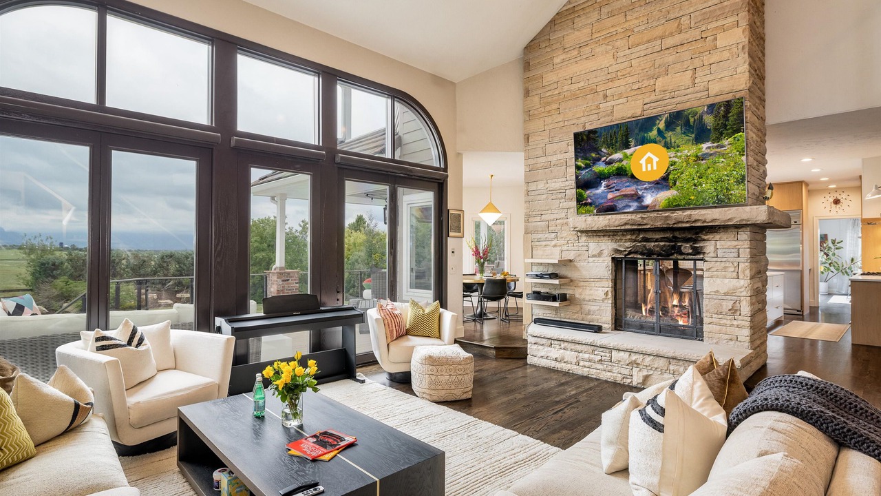 Photo of Livingroom in Niwot