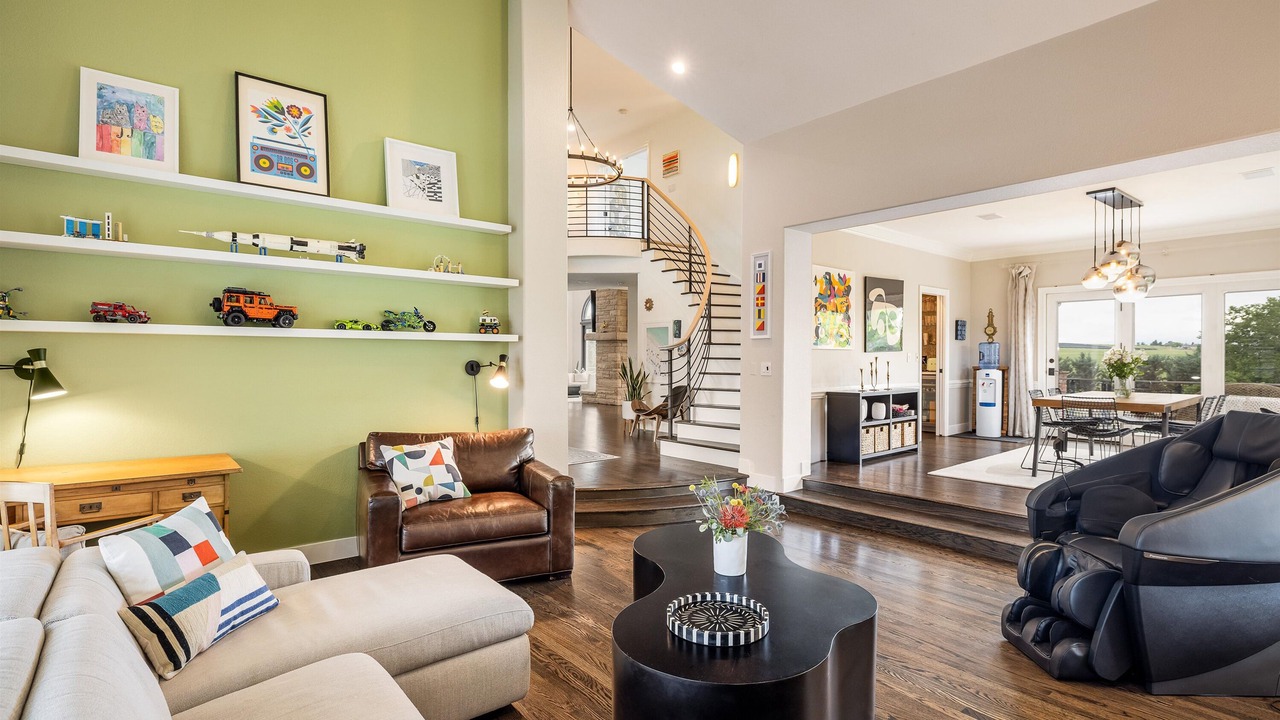Photo of Livingroom in Niwot