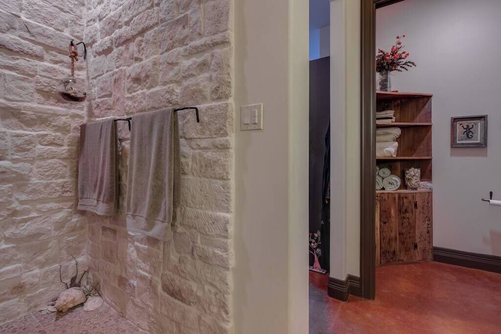 Photo of Bathroom in Bulverde