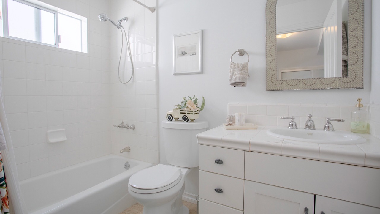 Photo of Bathroom in Studio City