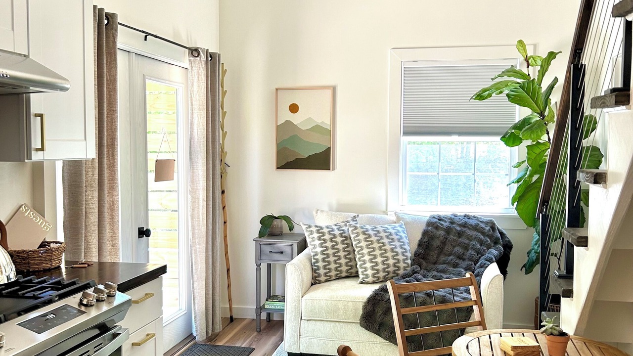Photo of Livingroom in Dunlap