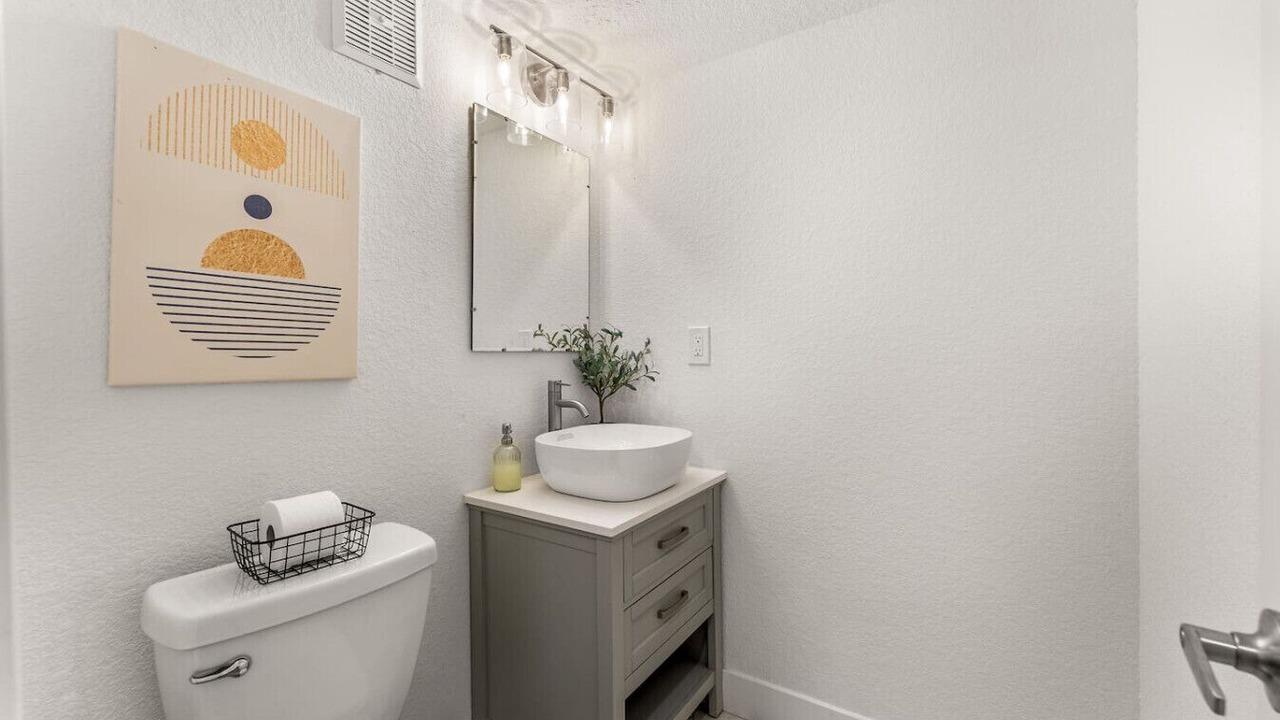 Photo of Bathroom in Arvada