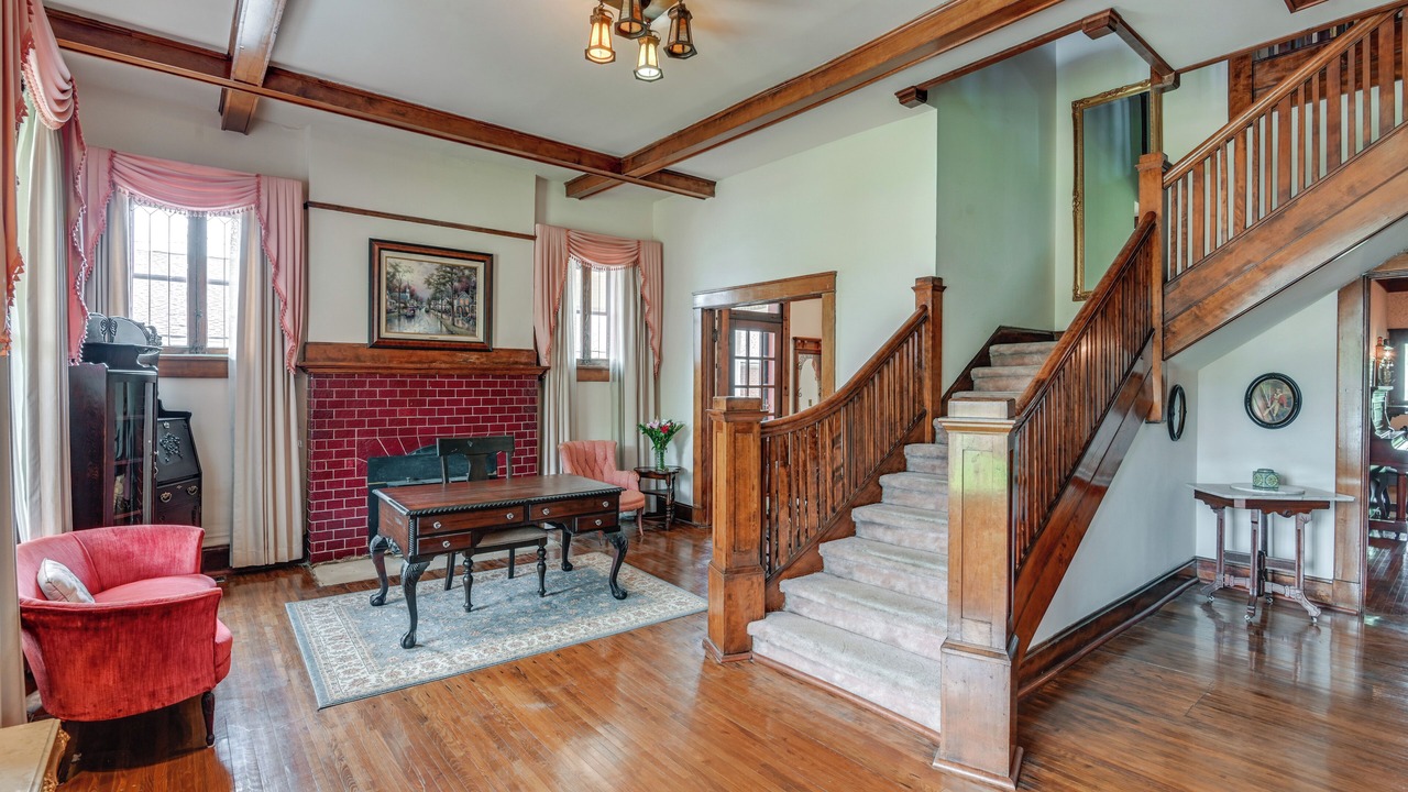 Photo of Livingroom in Lawrenceburg