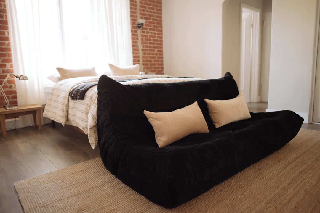 Photo of Bedroom in East Hollywood