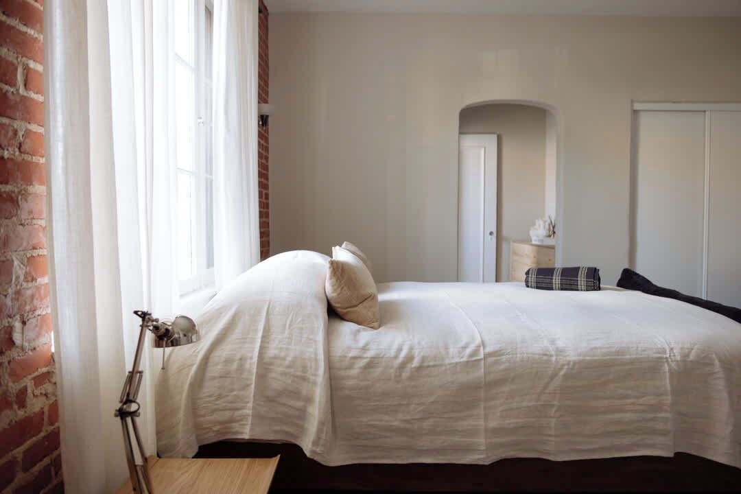 Photo of Bedroom in East Hollywood