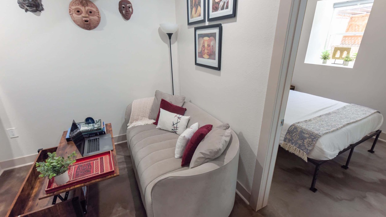 Photo of Livingroom in Cole