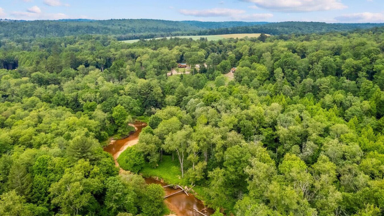 Photo of Outdoor in Shippenville