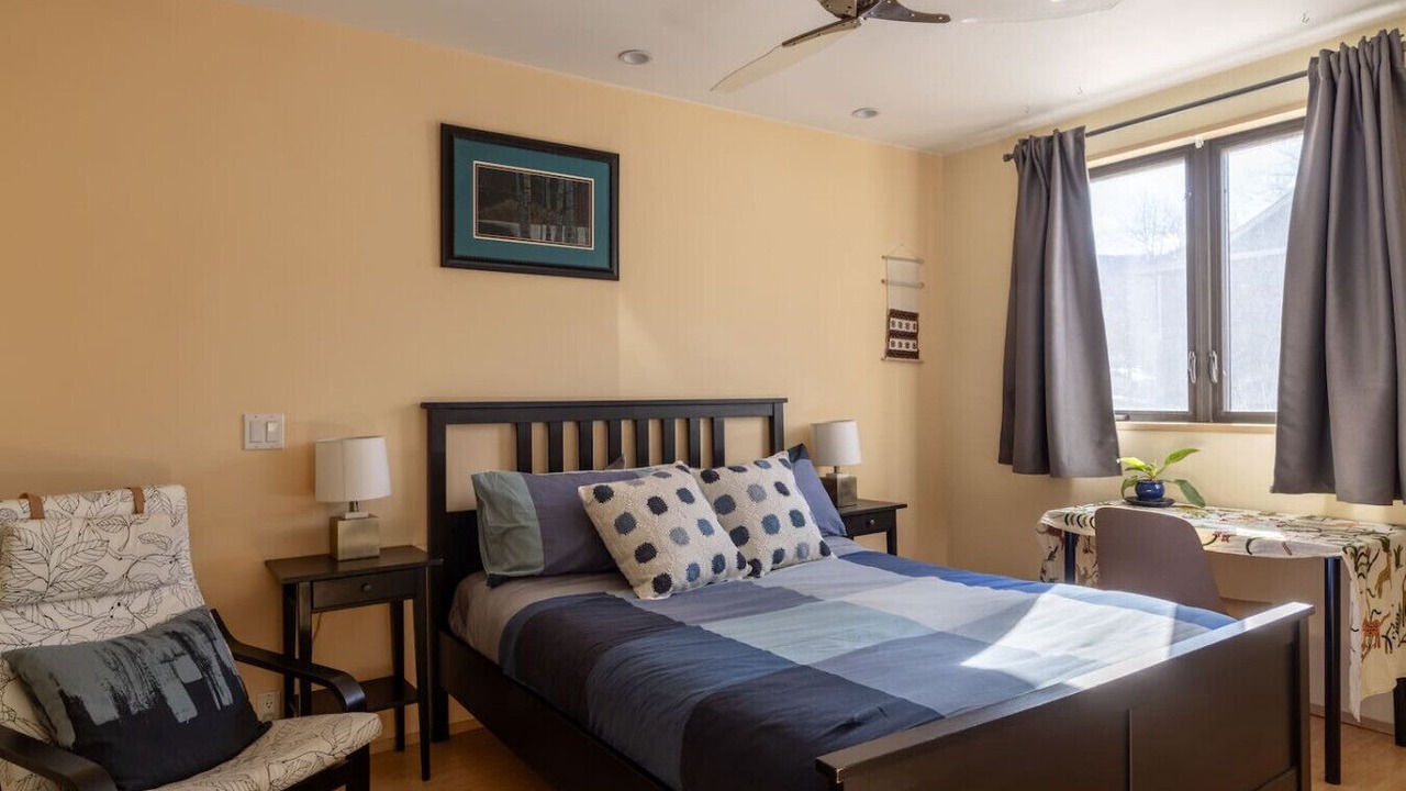 Photo of Bedroom in Rural North Boulder