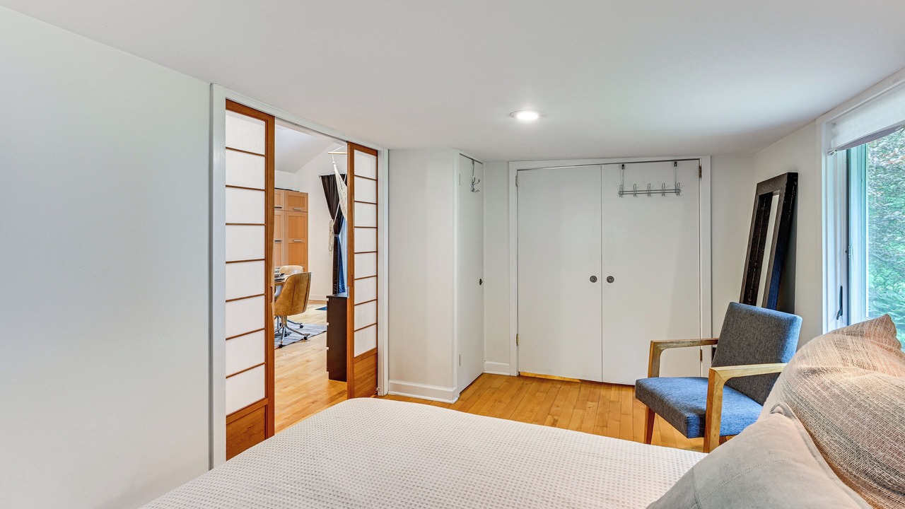 Photo of Bedroom in Cassopolis