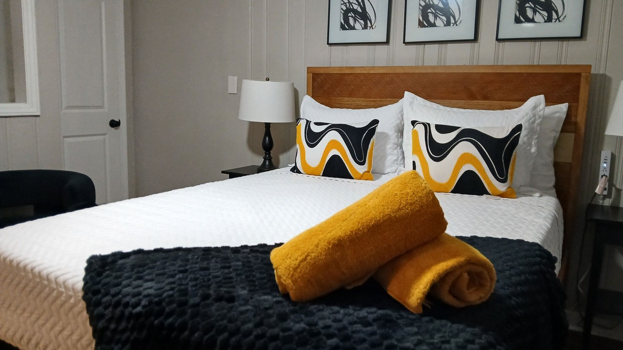 Photo of Bedroom in East Point