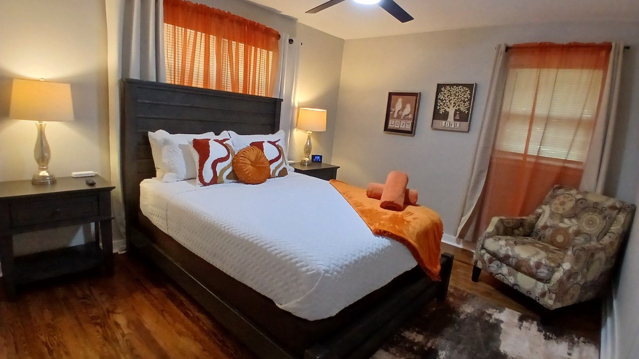 Photo of Bedroom in East Point
