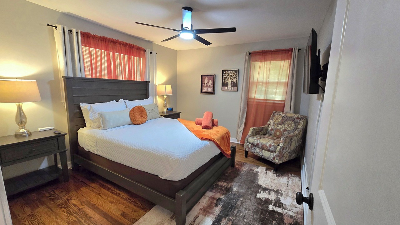 Photo of Bedroom in East Point