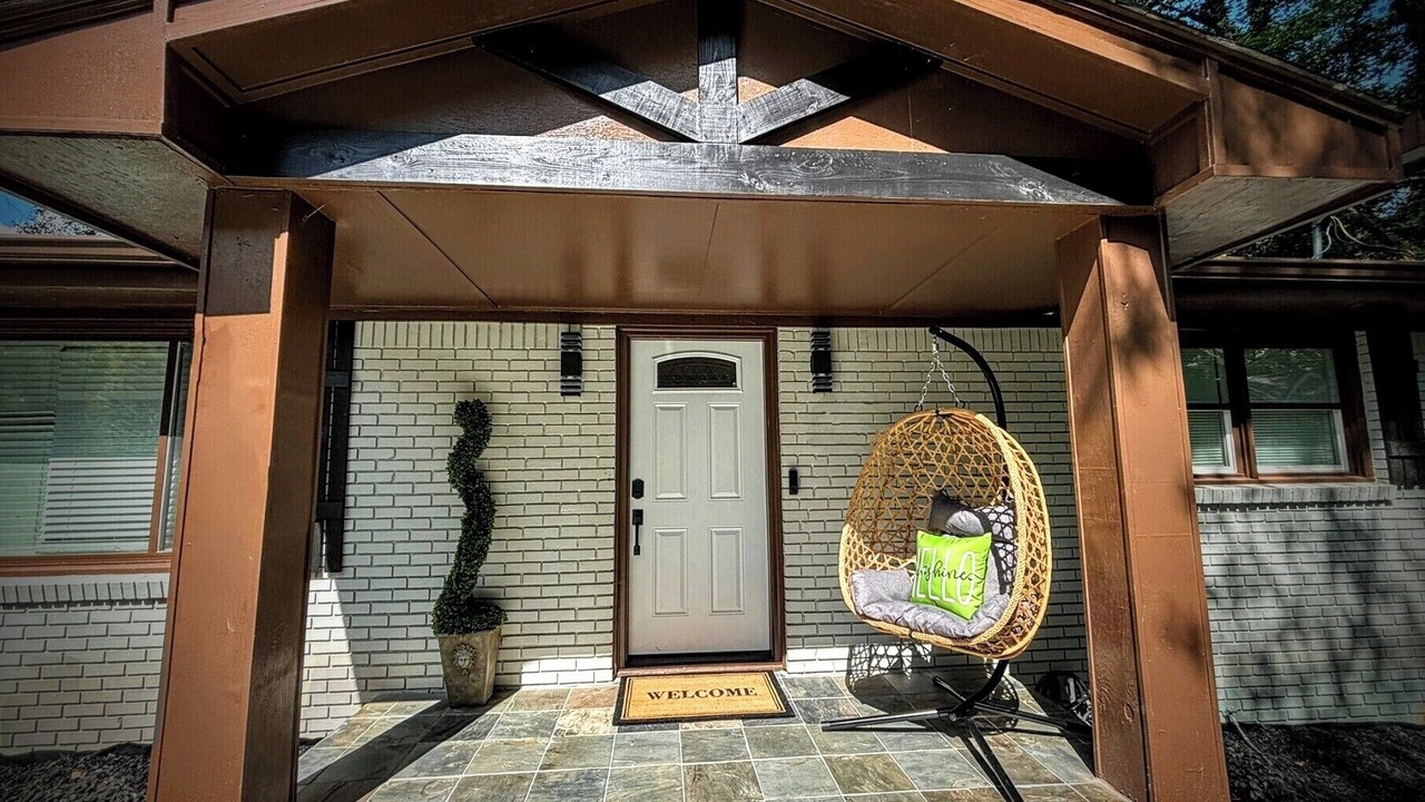 Photo of Patio Balcony in East Point