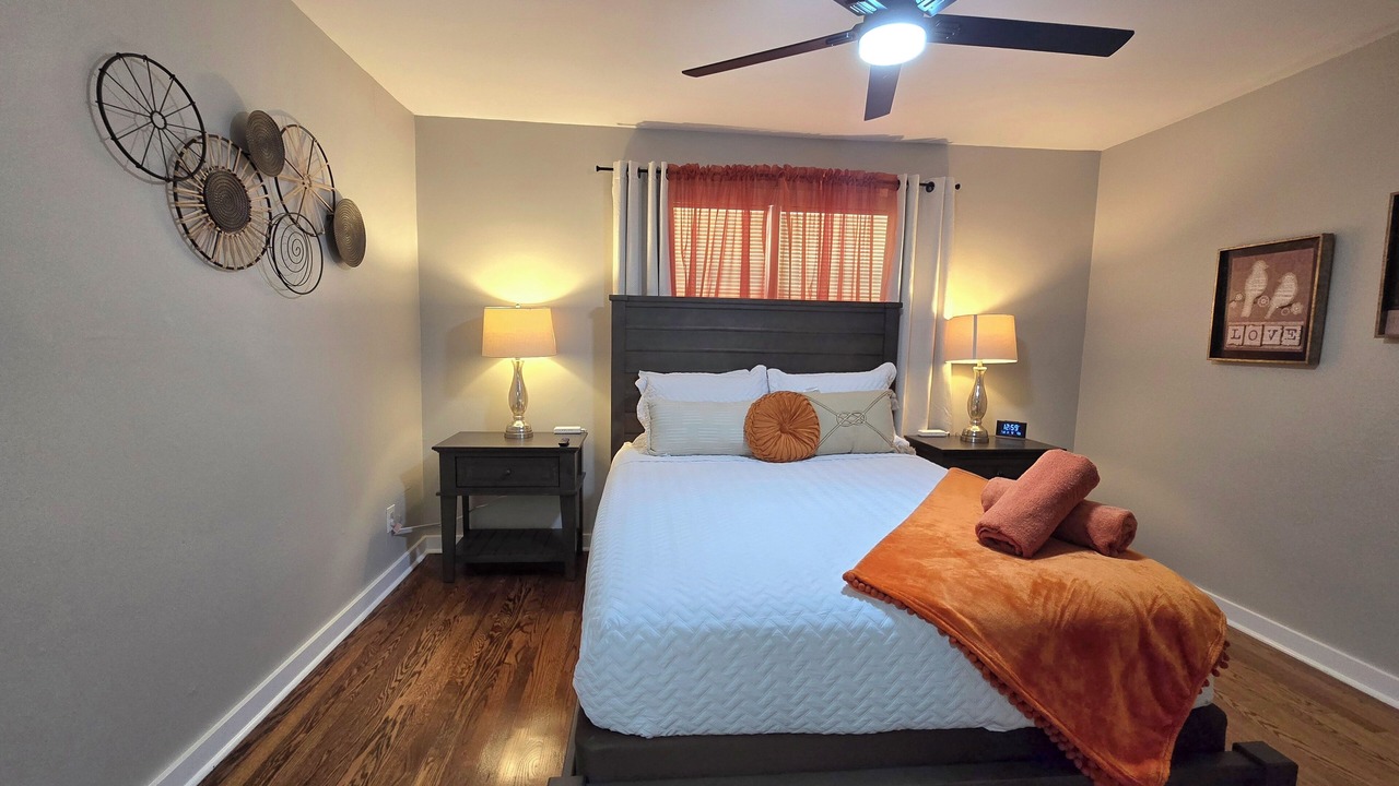 Photo of Bedroom in East Point