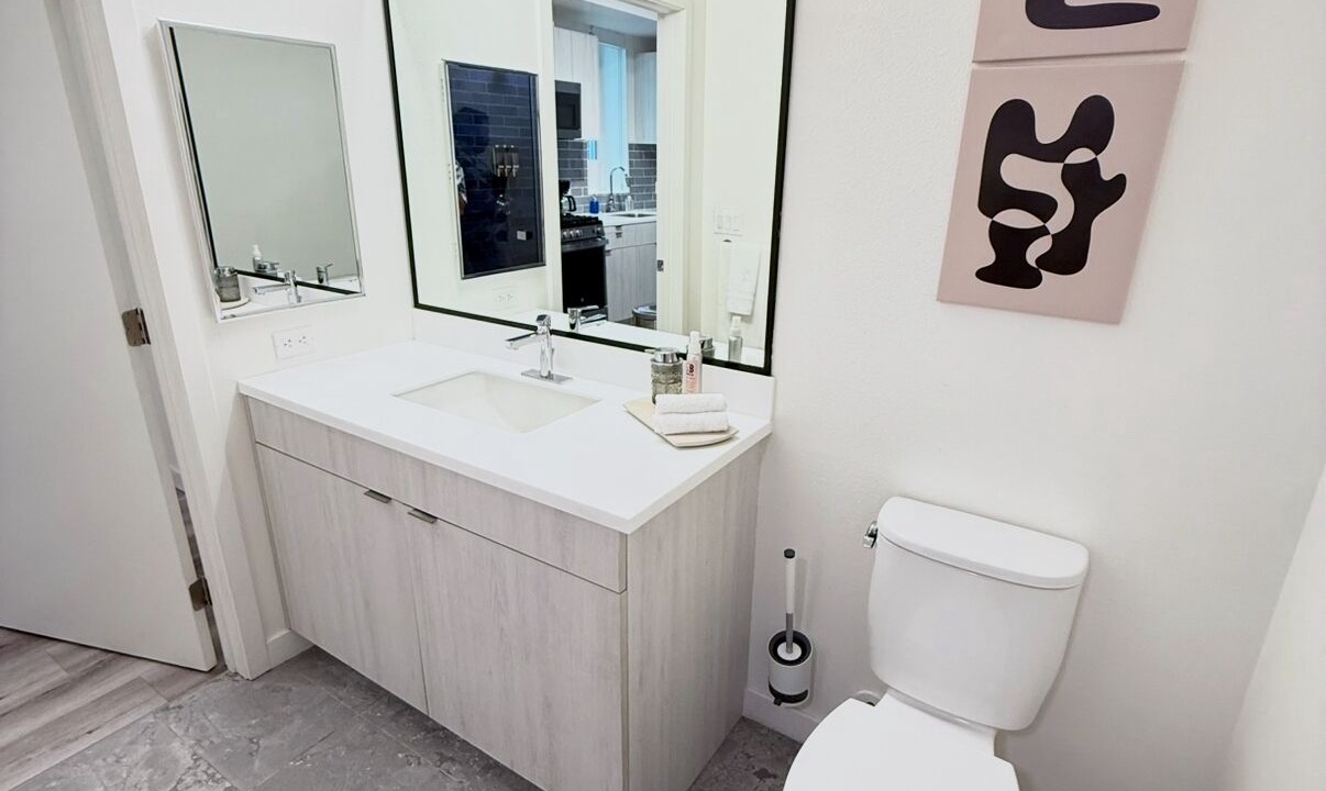 Photo of Bathroom in Hollywood