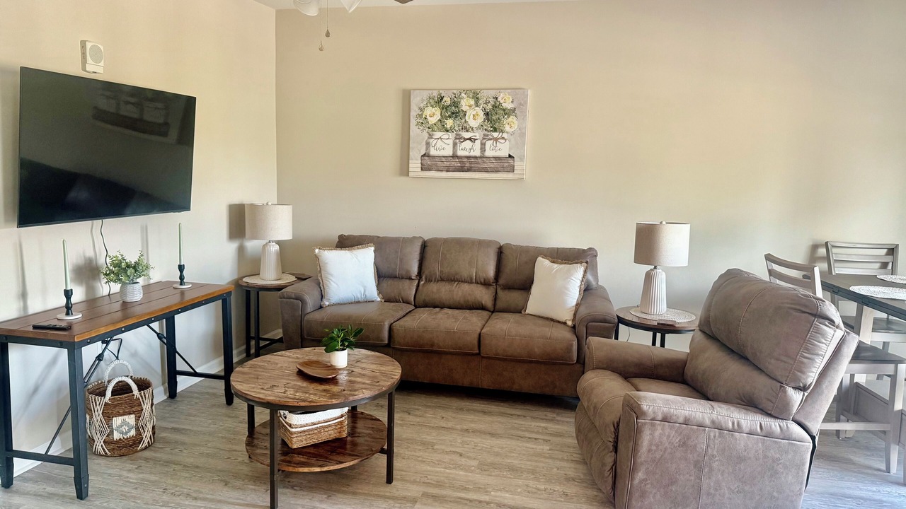Photo of Livingroom in Huntsville