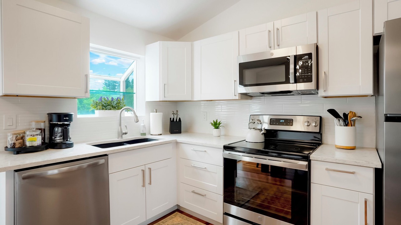 Photo of Kitchen in North Central Westminster